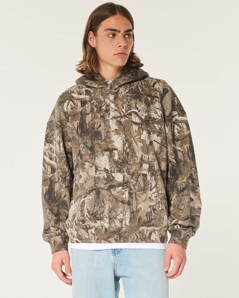 Men's Boxy Camo Hoodie | Men's Tops | HollisterCo.com 2024 Wishlist, Gift Wishlist, Camo Sweatshirt, Hollister Hoodie, Black Jumper Dress, Camo Designs, Modest Fashion Winter, Camo Hoodie, Men's Tops