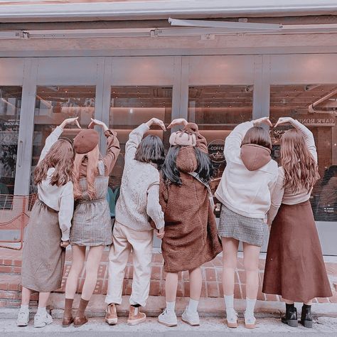 6 Girls Squad Aesthetic, Ulzzang Girl Short Hair, Ulzzang Girl Faceless, Beautiful Gowns Princesses, Squad Aesthetic, Ulzzang Girl Aesthetic, Ulzzang Squad, Girls Squad, Six Girl