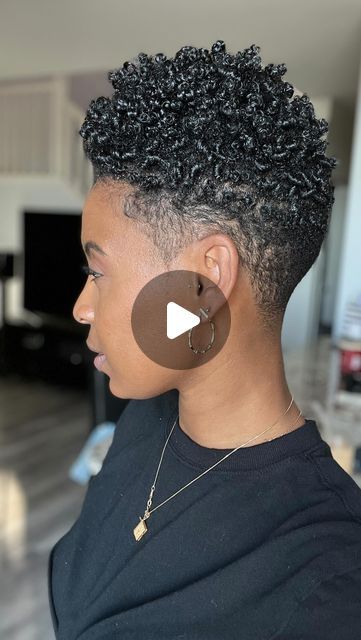 Short Coil Hair Styles, How To Curl Natural Short Hair, Coils On Natural Hair Shorts, Natural Twa Hairstyles For Black Women, Gel Styles Hairstyles, Coils On Short Natural Hair, Coils On Natural Hair, Finger Coils Natural Hair, Short Black Natural Hairstyles