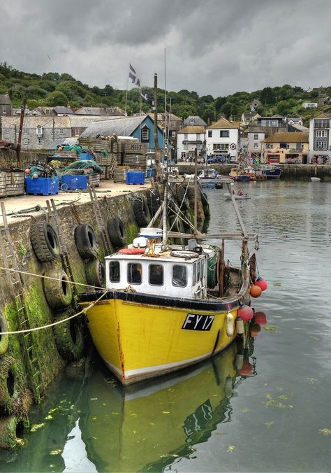 Harbour Aesthetic, Port Photography, Ship Reference, Harbour Photography, Boat Harbour, Watercolor Boat, Cornwall Coast, Boat Illustration, Harbour Town