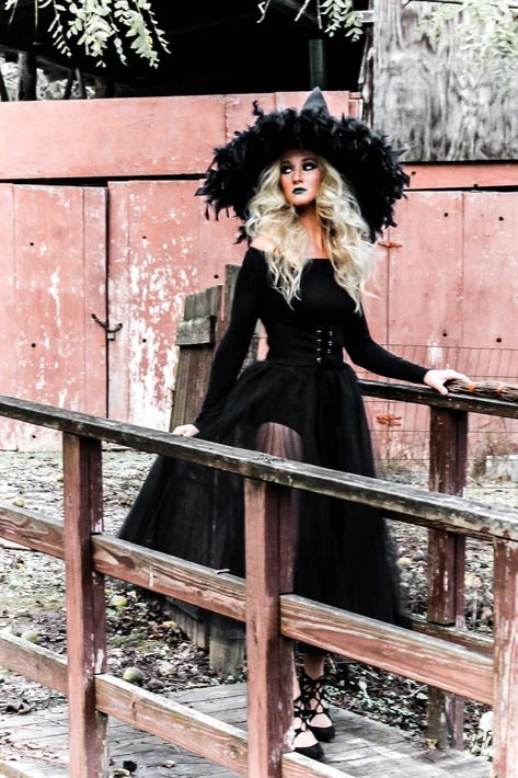 Witches Customes, Glamorous Witch Costume, Pretty Witch Costume For Women, Witches Costume Ideas, Chic Halloween Outfit, Lunar Witch Costume, Witch Womens Costume, Authentic Witch Costume, Witches Night Out Outfit