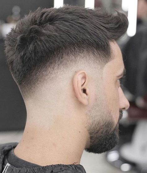 Mens Hairstyles Short Sides, Medium Fade Haircut, Faded Haircut, Haircut Ideas Trendy, 2022 Hairstyles, Mid Fade Haircut, Fade Haircut Styles, Low Skin Fade, Boy Haircuts Short