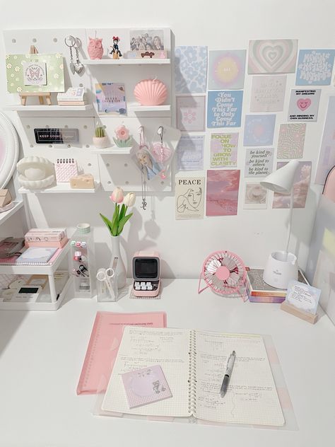 Desk Korean, Pastel Bedroom Aesthetic, Modern Home Office Desk, Printable Wall Collage, Hostel Room, Girly Room Decor, Cozy Desk, Study Desk Decor, Pastel Room Decor