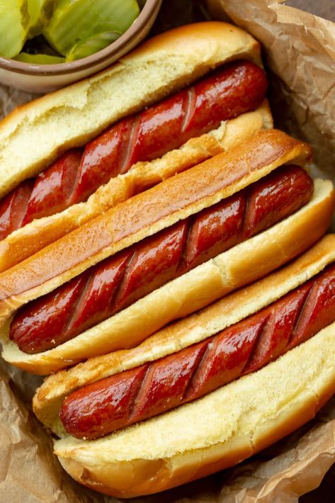 Hot Dogs On Grill, Fried Hotdogs, Hot Dog Aesthetic, Doctor Craft, Hot Dog Relish, Homemade Hot Dogs, Hotdog Sandwich, Fried Hot Dogs, Camping Foods