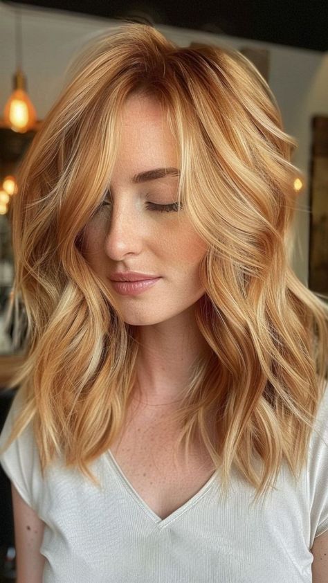 Red Hair With Thick Blonde Highlights, Irish Blonde Hair, Light Spring Red Hair, Pale Copper Blonde Hair, All Over Strawberry Blonde Color, Dimensional Strawberry Blonde Balayage, Red Hair Ideas For Blondes, Blonde Hair Strawberry Highlights, Summer Strawberry Blonde Hair