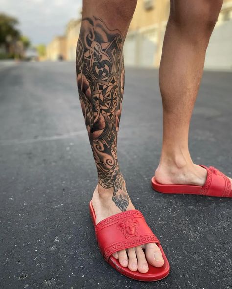 60 Coolest Leg Tattoos for Men Lower Leg Tattoos For Men, Side Leg Tattoo, Calf Sleeve Tattoo, Leg Tattoos For Men, Ankle Tattoo Men, Calf Tattoo Men, Rare Tattoos, Best Leg Tattoos, Lower Leg Tattoos