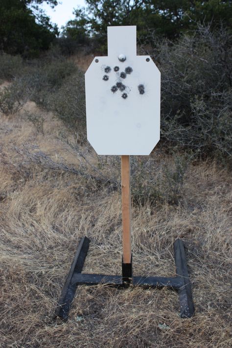 Rogue Shooting Targets, AR-500 steel silhouette target on stand. www.rogueshootingtargets.com Shooting Range Target, Shooting Target Ideas, Metal Shooting Targets, Shooting Bench Plans, Outdoor Shooting Range, Target Stand, Steel Shooting Targets, Metal Targets, Shooting Practice