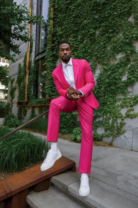 Outfit Ideas For Guys, Yahya Abdul Mateen, Pink Outfit Ideas, Neon Prom Dresses, Abdul Mateen, Latina Outfit, Sparkly Prom Dress, Black Jeans Outfit, Stylish Celebrities