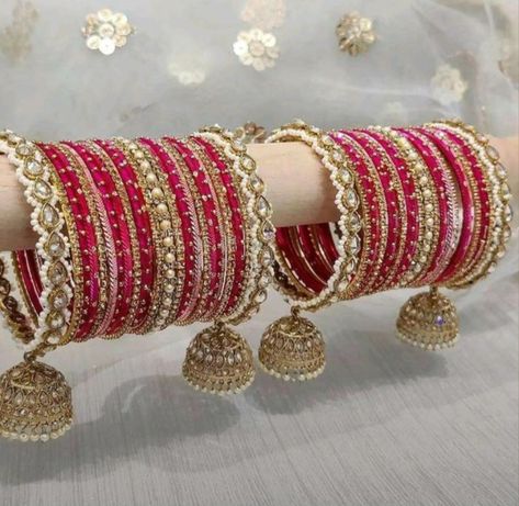 Bangles 💫 Stylish Bangles, Pink Bangles, Fancy Bangles, Wedding Packing, Desi Jewelry, Bangles Collection, Traditional Bangles, Pakistani Jewellery, Beautiful Bangles