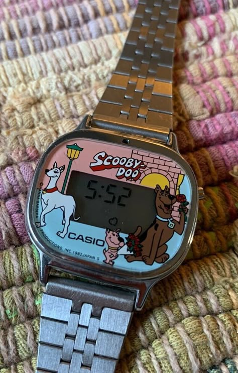 Scooby Doo Collection, Funky Watches, Watch Aesthetic, Retro Gadgets, Retro Watches, Baymax, Dope Jewelry, Funky Jewelry, Jewelry Lookbook