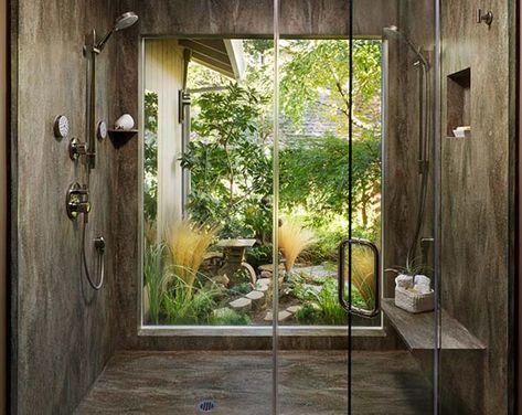 Bathrooms Welcoming Nature-32-1 Kindesign Corian Shower Walls, Outdoor Bathroom Design Ideas, Shower Windows Ideas, Diy Bathroom Design, Indoor Outdoor Bathroom, Outdoor Bathroom Design, Window In Shower, Garden Bathroom, Outdoor Bathrooms