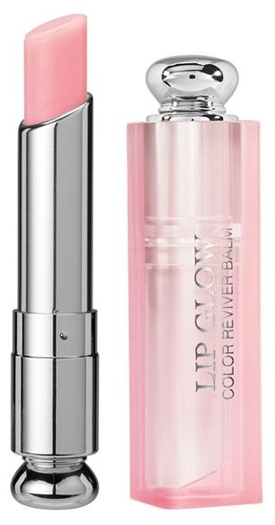 Dior's sensationally sheer lip balm responds to the chemistry of your own lips to create a shade unique to you. Dior Lipgloss, Christian Dior Addict, Dior Lip, Alat Makeup, Dior Addict Lip Glow, Dior Lip Glow, Dior Addict Lip, Lip Scrubs, Natural Lip Colors