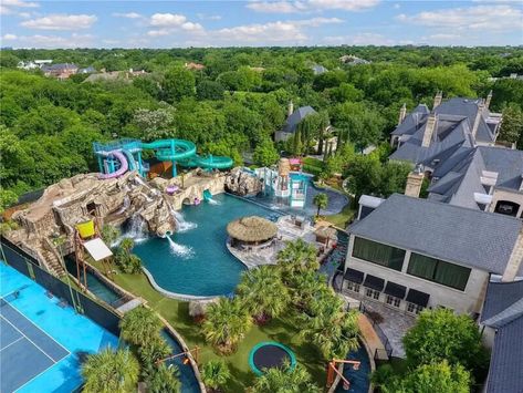 Backyard Water Parks, Dream Backyard Pool, Luxury Houses Mansions, Dream Mansion, Dream Pools, Dream Backyard, House System, Luxury Homes Dream Houses, Dream House Exterior