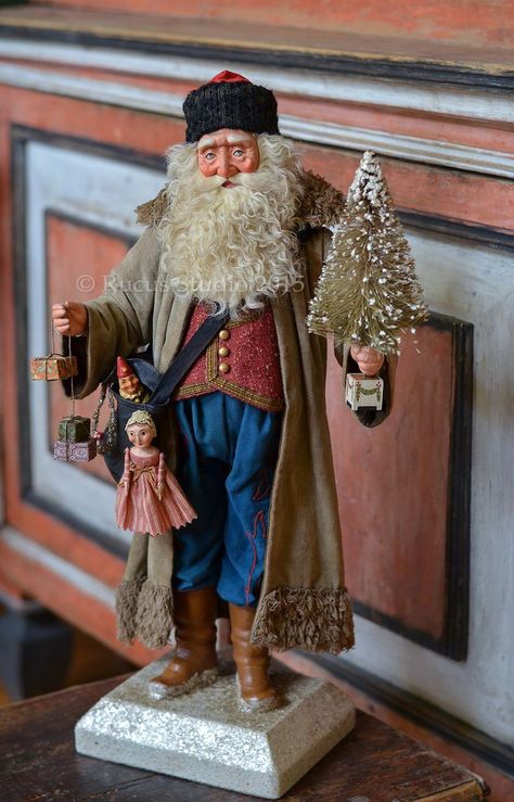 Rucus Studio, Advent Calendar Diy, Scott Smith, Santa Klaus, Santa Paintings, Santa Carving, Santa Claus Doll, Santa Dress, Santa Art