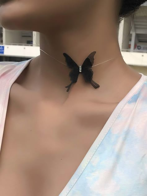 Butterfly Decor Choker | SHEIN USA Butterfly Jewelry Diy, Cute Chokers, Butterfly Jewellery, Butterfly Choker, Pearl Ornaments, Ankle Bracelets Diy, Ornaments Jewelry, Neck Pieces Jewelry, Butterfly Decor