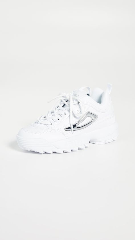 Fila White Sneakers, Lollapalooza Outfit, Fila Disruptor Ii, Fila Disruptor, Fila Disruptors, Dad Sneakers, Athletic Style, Chunky Sneakers, Athletic Fashion