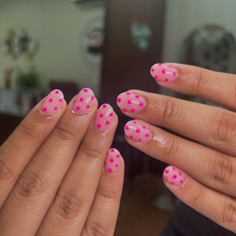 PINK DOT NAILS 💅🏻 #nails #pinknail #nailart #pinkpinkpink #pinkaesthetic #pinknails #pinkflowers #pinknails💅 #nailartwow #nailarts Nail Art Polka Dots, Pink Polka Dot Nail Designs, Pink Dot Nails, Pink Polka Dot Nails, Nails Dots, Polka Dot Nail Designs, Teen Nails, Dot Nail Designs, Dot Nails