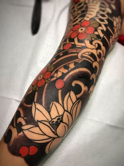 Koi dragon and spring flowers WIP #japanesetattoo #japanese #Japanesestyle #japanesesleeve #koi #cherryblossom #sakura | By anthony bassett | Done at Old Salt Tattoo Studio | Mar 7th 2019 | 897677 Sleeve Tattoos Tiger, Japanese Arm Sleeve, Tatto Koi, Salt Tattoo, Japanese Tatto, Tattoos Tiger, Koi Dragon, Left Arm Tattoos, Sea Tattoo