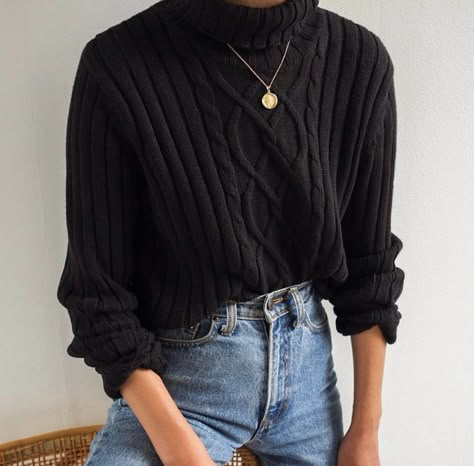 twitter pinterest & instagram:: @calliensmith Fashionably Late, Pullover Outfit, Grunge Look, 가을 패션, Black Sweater, Fit Check, Looks Style, Clothing Ideas, Fall Winter Outfits