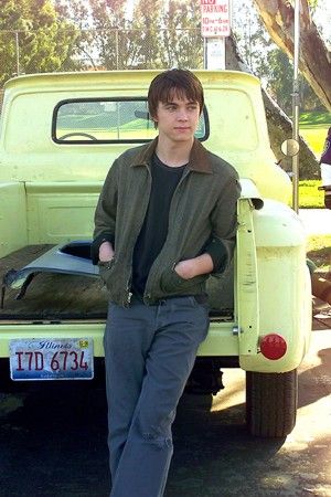 Re-fell in love with Jesse Mccartney after watching Keith! it's now one of my all time favorite movies! I cried like a lil baby... Keith Movie, Jessie Mccartney, Blue Rider, Jesse Mccartney, Favorite Movie Quotes, Hunter Hayes, Image Film, Motion Pictures, Chick Flicks