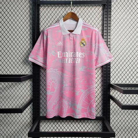 Real Madrid T Shirt, Pink Football Shirt, Quincenera Dresses, Real Madrid Shirt, Chelsea Liverpool, Pink Football, Outfit Streetwear, Pink Dragon, Leeds United