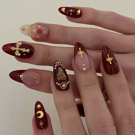 Red Catholic Nails, Monochromatic Nail Designs, Catholic Nail Art, Italian Nails Trends, Catholic Nails, Catholic Guilt, Ugly Nails, Monochromatic Nails, Most Influential People