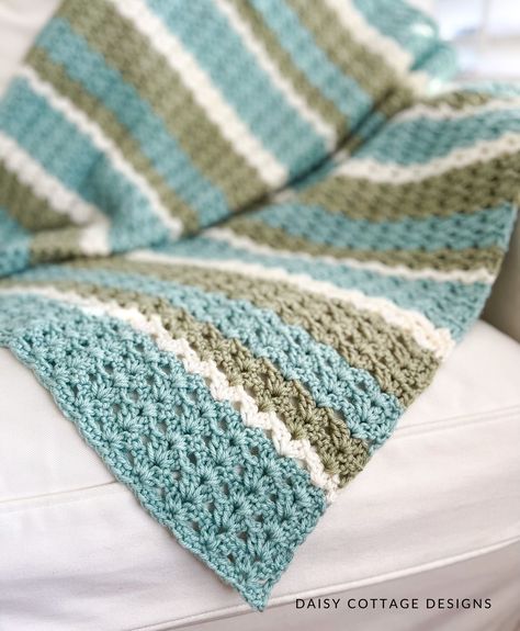 Crochet Adult Blankets Free Patterns, Crochet Blanket Patterns Videos, Adult Crochet Blanket Free Pattern, Free Crochet Throw Blanket Patterns, Lap Blanket Crochet Pattern, Lap Blanket Crochet, Adult Blankets, Quick Crochet Blanket, Lap Blankets