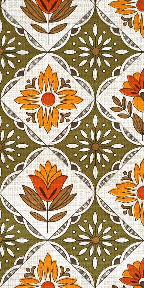 Presumably, this wallpaper by Rasch comes from the late 60s or early 70s. The paper is not too strong and is printed in green, yellow and orange, although the colors for this time are not as bright as in the following mid-seventies. The quality and condition of the wallpaper are wonderful.Width: approx. 53 cmHere running meters are sold for 8.90 euros (when buying several meters the wallpaper is delivered in one piece) or whole rolls with approx. 10 running meters for 49.90 euros.This wallpaper Green And Rust Wallpaper, Earthy 70s Aesthetic, 70s Kitchen Wallpaper, Random Pattern, 70s Farmhouse Decor, Boho Pattern Wallpaper, Fall Pattern Wallpaper, Yellow And Green Wallpaper, Green And Orange Wallpaper