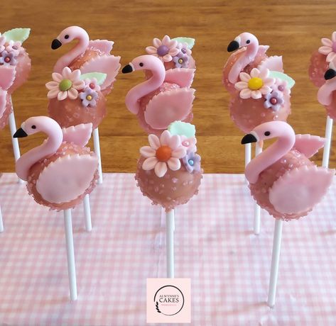 Flamingo Cake Pops, Flamingo Cakepops, Palm Springs Party, Flamingo Party Decor, Valentine Cake Pop, Flamingo Themed Party, Flamingo Cake, Spongebob Party, Flamingo Birthday Party