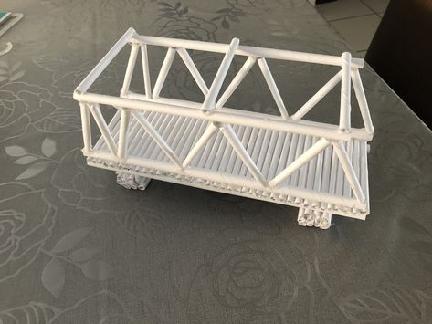 Truss Bridge Straw Bridge, Truss Bridge, Diy Building, Building Structure, Civil Engineering, School Projects, Storage Bench, Straw, Bridge