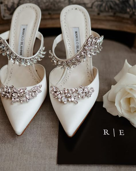 Manila Blahnik Wedding, Luxury Bridal Shoes, Manolo Blahnik Bridal Shoes, Manolo Blahnik Bridal, Wedding Shoes Manolo Blahnik, Manolo Wedding Shoes, Wedding Shoes Manolo, Manolo Blahnik Wedding Shoes, Luxury Wedding Shoes