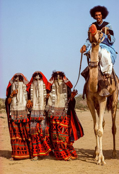 Arabs Aesthetic, Couples Converse, Eritrean Wedding, Horn Of Africa, Portrait Editorial, She Mask, Man And Wife, Unique Faces, Wedding Tent