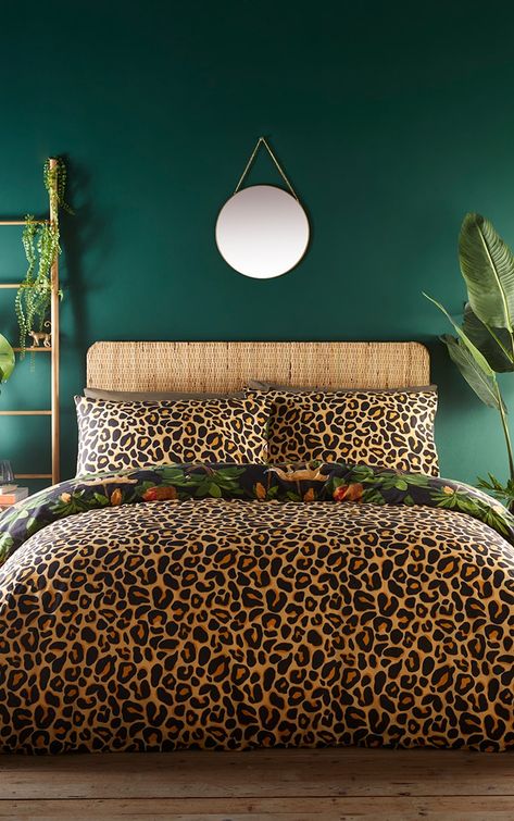 Update your bedding with this fierce duvet set doll. Featuring a double duvet cover with 2 matching pillowcases, all with a jungle cats design, what's not to love Just add a statement throw and cushions to complete the look.   Duvet cover: 200 x 200cm   Pillowcase: x2 - 50 x 75cm   Wash Care:   Fully machine washable Jungle Theme Bedroom For Adults, Leopard Bedroom, Jungle Bedroom Theme, Jungle Bedroom, Jungle Cats, Tropical Bedrooms, King Duvet Set, Jungle Room, Double Duvet