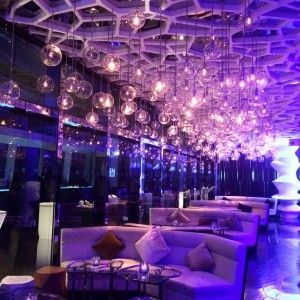 The Ozone Bar on the 118th floor, in Hong Kong, China is the highest Bar of the World and has a very cool interior design. Cool Interior Design, Cool Interior, Ritz Carlton Hotel, Hong Kong Island, Ritz Carlton, Source Of Inspiration, The View, Travel Blogger, Hong Kong