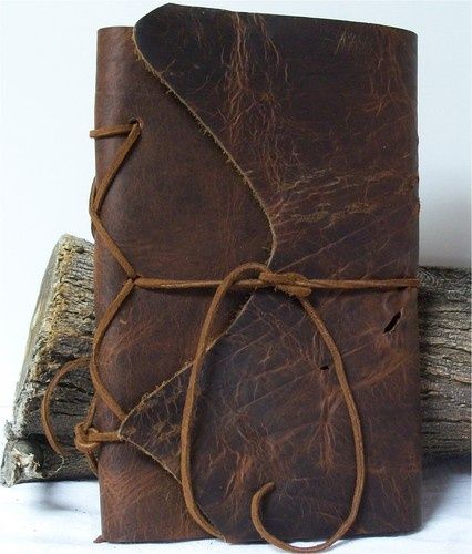 Sketchbook Writing, Leather Sketchbook, Handmade Leather Journal, Diary Notebook, Custom Journals, Leather Book, Journal Art, Leather Art, Art Diary