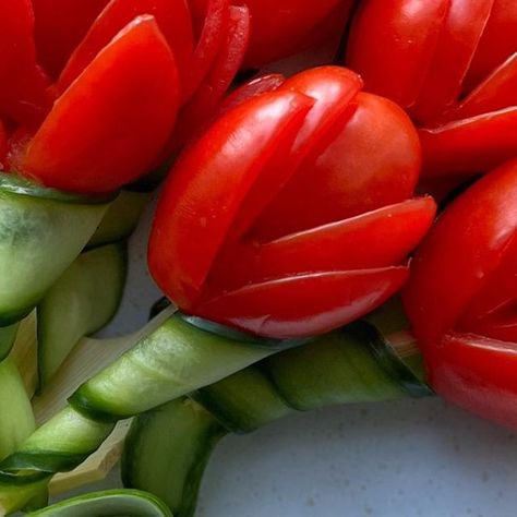 Sine Siemkowicz on Instagram: "Tomato Tulip Bouquet 🌷 Grape tomato and cucumber tulips. If you prefer, you can fill the tulips with bocconcini. You can even make them into a tomato salad and cover with balsamic glaze, olive oil and a sprinkle of sea salt. Hope you like them. You can find the full instructions on my website (link in bio) and search ‘tomato tulip bouquet’. #appetizers #beautifulcuisines #tutorial #vegetablecarving #foodart #eeeeats" Tomato And Cucumber, Vegetable Carving, Tulip Bouquet, Balsamic Glaze, Grape Tomatoes, Tomato Salad, Easter Ideas, Food Decoration, Website Link