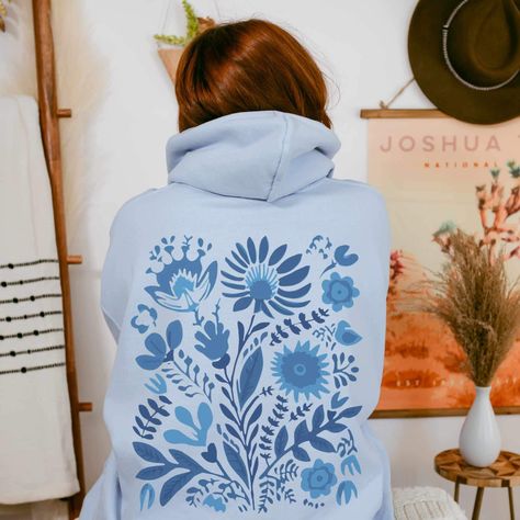 Cute Aesthetic Hoodies, Blue Hoodie Outfit, Nature Hoodie, Aesthetic Hoodies, Flower Hoodie, Candle Table Decorations, Aesthetic Floral, Hoodie Aesthetic, Embroidery Hoodie