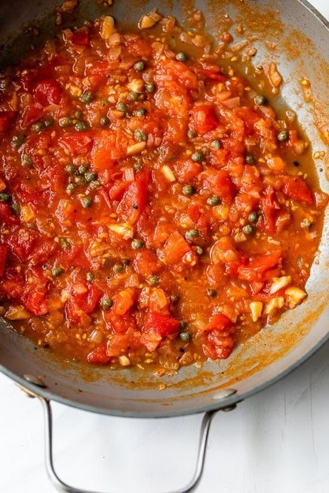 Tomato Caper Sauce for broiled fish Tomato Caper Sauce, Recipe With Fresh Tomatoes, Piccata Sauce, Fish Entrees, Caper Sauce, Fresh Tomato Recipes, Weight Watchers Recipes Desserts, Easy Fish Recipes, Tomato Sauce Recipe