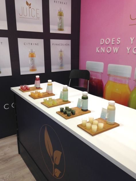 Juice Stand Design, Juice Vendor Booth, Juicery Bar Design, Smoothie Stand, Juice Counter Design, Juice Bar Branding, Juice Stand Ideas, Juice Stand, Exhibition Booth Design Ideas Creative