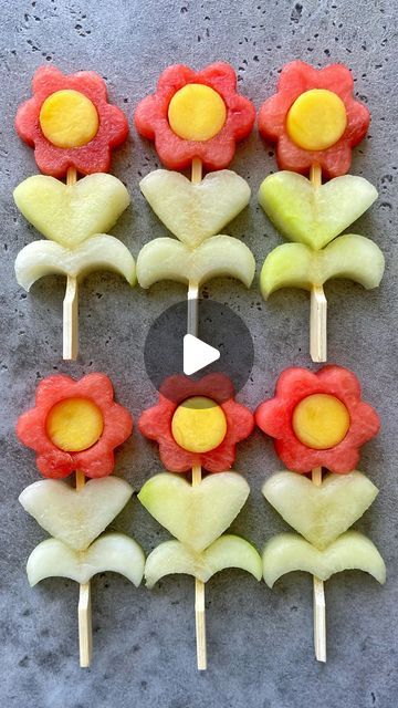 Flower Fruit, Fruit Skewers, Flower Party, Fruit Platter, Afternoon Snacks, Floral Notes, Skewers, Flower Shape, Finger Foods