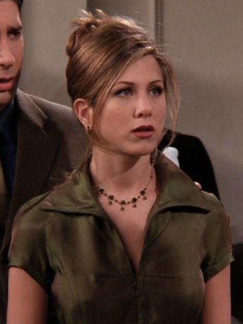 Rachel Green Season 5 Hair, Rachel Green Hair Season 1, Rachel Green Hair Updo, Rachel Green Season 3 Hair, Rachel Updo Friends, Jennifer Anniston Hair Friends, Rachel Green Hair Season 1 And 2, Jennifer Aniston Hair Season 10 Friends, Jennifer Aniston Rumor Has It Hair