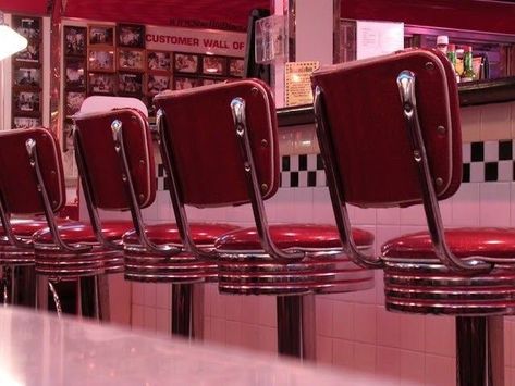 Film Baby Driver, 50s Aesthetic, Tiles Vintage, Americana Aesthetic, Baby Driver, Charles Xavier, Owl City, Vintage Stool, Cherry Cola