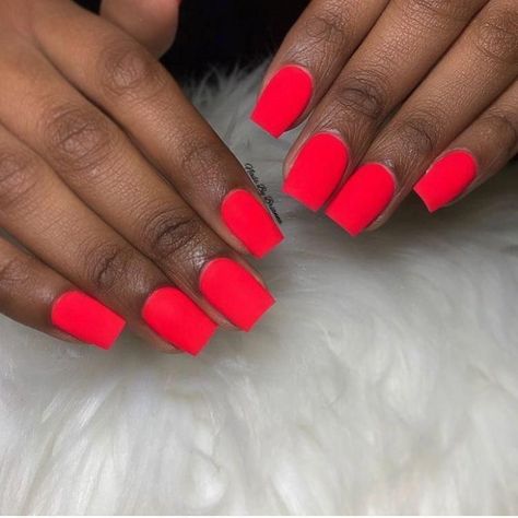 Neon Matte Nail Designs, Short Square Neon Nails, Bright Matte Nails, Neon Square Nails, Short Matte Nail Designs, Matte Neon Nails, Neon Short Nails, Matte Square Nails, Neon Nails Short