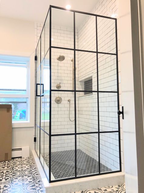 Custom black framed grid design shower doors by Ultimate Glass Art, Inc in Chicago. We custom fabricate and design black framed shower glass. Shower Cabin Black Frame, Black Panel Shower Door, Black Trim Shower Enclosure, Glass Shower Door Black Frame, Black Frame Shower Enclosure, Black Pane Shower Doors, Shower Glass Black Frame, Black Grid Shower Enclosure, Black Glass Shower Enclosure