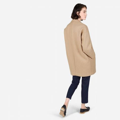 The Cocoon Coat - Everlane Cocoon Coat Outfit, Outerwear Trends, Coat Outfit, Coats Women, Cocoon Coat, Camel Coat, Winter Clothing, Knit Outfit, Faux Fur Coat