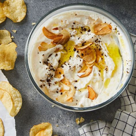 Food52 on Instagram: “Our latest #biglittlerecipes has been a hot topic in the office so far this week. The commotion? @emmalaperruque created a 2-ingredient…” Garlic Dip Recipes, Greek Dip, Yoghurt Dip, Greek Yogurt Dips, Crispy Garlic, Vegan Party Food, Garlic Dip, Yogurt Dip, Onion Dip