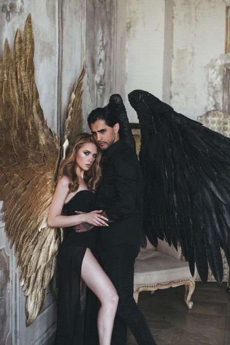 Devil Wings, Fantasy Love, Ange Demon, Angel Aesthetic, Angel And Devil, Foto Art, Fantasy Aesthetic, Dark Angel, Angels And Demons