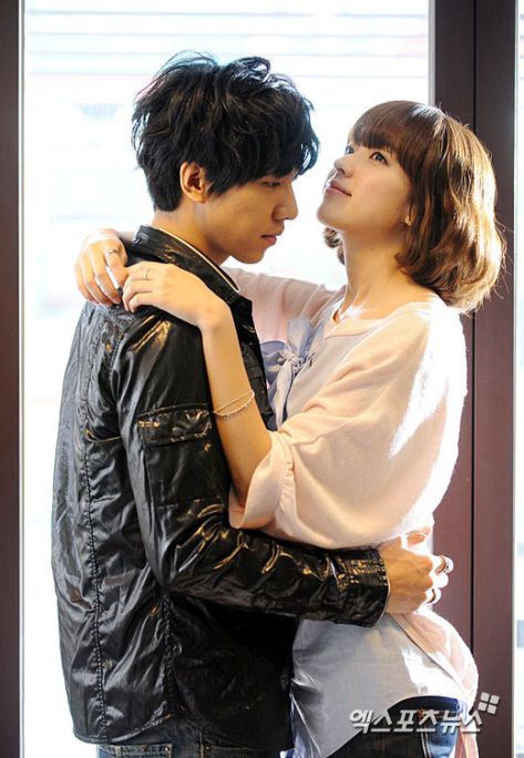 seunggi n han hyo joo Jane Eyre Bbc, Brilliant Legacy, Princess Hours, Famous Directors, Korean Princess, Cha Seung Won, Hyo Joo, Mrs Maisel, Han Hyo Joo