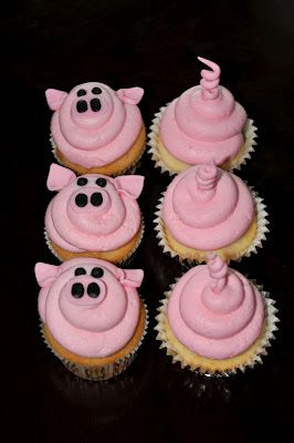 Pig Roast Party, Pig Cupcakes, Pig Birthday Party, Peppa Pig Birthday Party, Pig Cake, Animal Cupcakes, Pig Roast, Pig Party, Peppa Pig Birthday