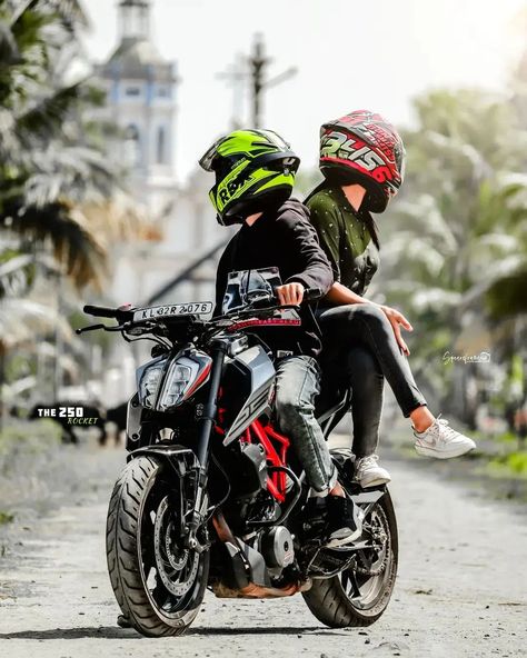 Duke Couple Pic, Bike Pose, Lr Photo Editing Background Hd, Bike Rider Photography, Cute Couple Pictures Cartoon, Rider Photography, Moto Wallpapers, Photoshop Presets Free, Danish Image